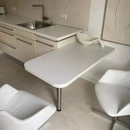 Appartement Edelweiss Am Steinberg In Mit Terrasse Und Garage