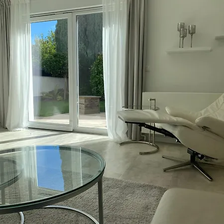 Apartment Edelweiss Am Steinberg In *